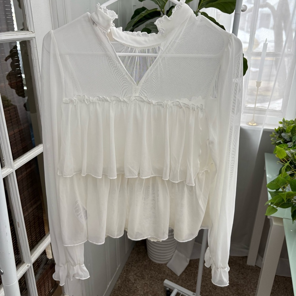 Lace Tiered Blouse, S, NWT - Picture 7 of 9